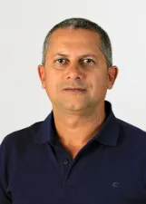 DOUGLAS DE AZEVEDO GOMES