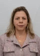 CLÉBIA MARIA RESENDE