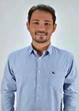 MOACIR JÚNIOR CAD VIEIRA