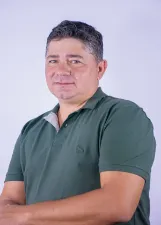 RAYNER MORAES SANTOS