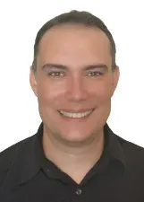 EDUARDO MENEZES BARROS