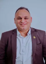 ADRIANO DE ALMEIDA BARROS