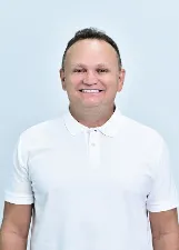ROBERVAL AZEVEDO QUEIROZ