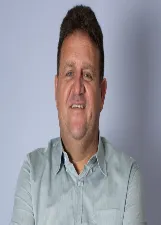 MARCIO CLEBIO DE CASTRO MOREIRA