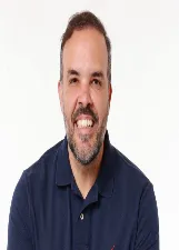 RAFAEL THOMPSON DE FARIAS