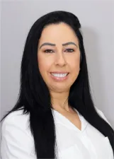 TANIA CARINE LEAL ZDRUIKOSKI