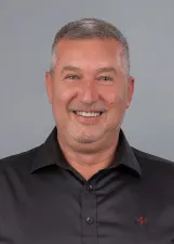 VOLNEI CESAR STRAUSS