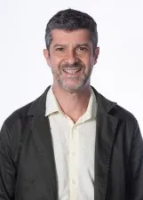 EMMERSON VIERIA AYRES