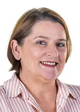 FÁBIA REGINA SCHAEFER