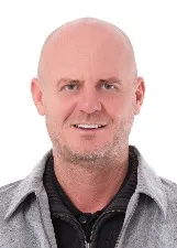 ANDRÉ GISEI HOSTIN
