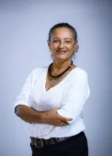 IVANIA CORREIA NOVAIS DE OLIVEIRA