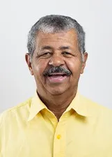 MIGUEL MARES MOREIRA