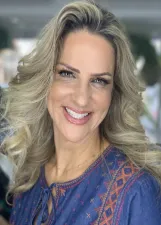 MÔNICA MARTINELLI NUNES DE CARVALHO