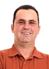 LUCIENIO DIVINO DE MOURA