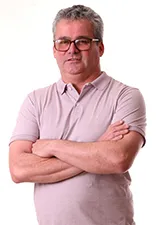 DOUGLAS ROBERTO DE LIMA