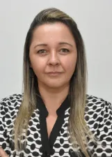 FABIANA MARIA DE CASTRO TAVARES