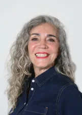 CARMEN MAGALHÃES CASTRO