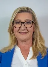 CELINA ELIZABET TOMCZYK MORETTI