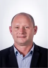 ANDRÉ CLEMENTE SCHWAAB