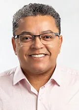 ADAIR CORREA FREITAS