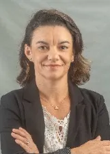 ANA PAULA SCHUTZ SANTANA