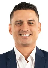 ADEMILTON BARBOSA FERNANDEZ JUNIOR