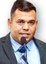 EDMILSON CABRAL DE SANTANA JUNIOR