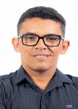 CLEONE PEREIRA DE MENEZES