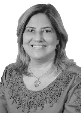 LILA ROSANA SANTOS MAGALHÃES
