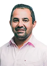 ELON DE OLIVEIRA FERRARI