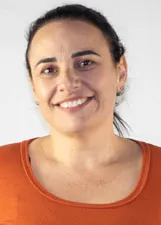 FERNANDA DE BIASI GUIMARÃES