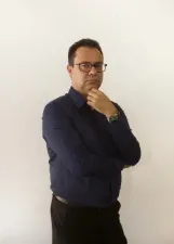 CARLOS DE BARROS LARAIA FILHO
