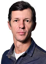 ADILSON HATSCHBACH DE FREITAS