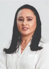 IZABEL CRISTINA PINHEIRO