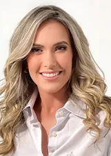 JANAÍNA NAUMANN