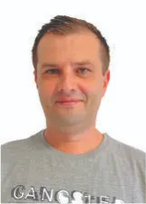 ADELAR PAGLIOCHI