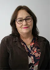 EVA IRINEIA ESCHEMBACH OLIVEIRA