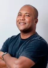 CLEITON ANDRADE TRINDADE