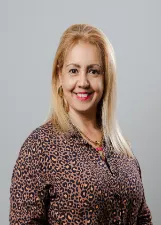 CLAUDIA ELISANDRA COSTA SILVEIRA DE QUADROS
