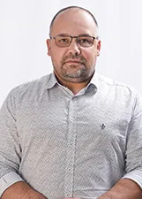 FABRIZIO NEVES LEAL