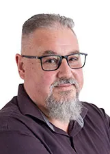 ERNANI GUIMARÃES FELIPE