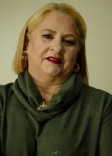 CLAUDIA LUCEN TRINDADE BASTOS