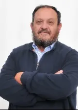 LA HIRE MENDINA FILHO