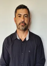 ELIZANDRO PIRES DE OLIVEIRA