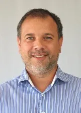 JAMES LUIS BREY