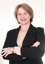 VÂNIA KMIECIK JASCHKE