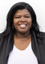 GABRIELA APOLINÁRIO