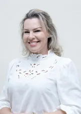 ALINE MENEGASSI CAPOBIANCO