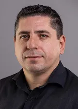 CRISTIANO MUCHEIRONI MACHADO