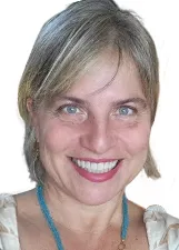 LARA TATIANA BLAGITZ CICHOVSKI